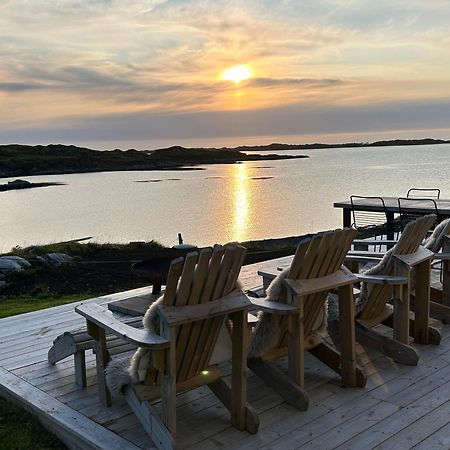 Villa Borgvag - A Unique Seafront Villa In The Heart Of Lofoten Bostad Luaran gambar