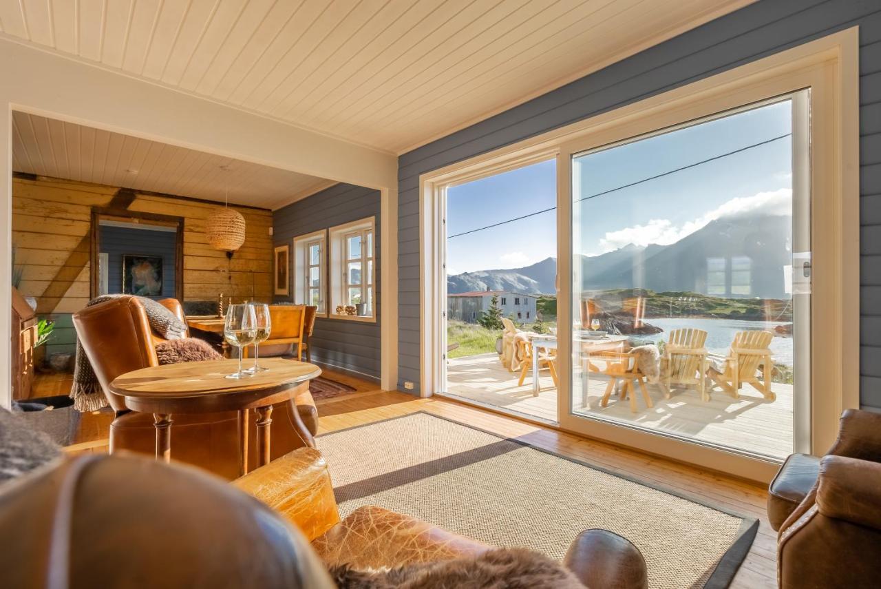 Villa Borgvag - A Unique Seafront Villa In The Heart Of Lofoten Bostad Luaran gambar