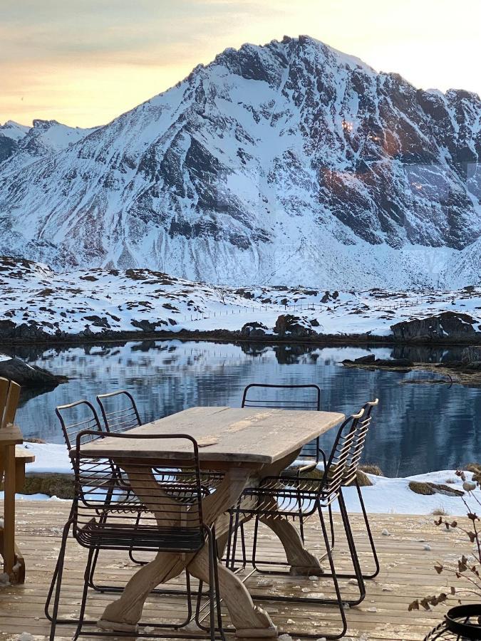 Villa Borgvag - A Unique Seafront Villa In The Heart Of Lofoten Bostad Luaran gambar