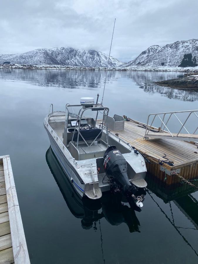 Villa Borgvag - A Unique Seafront Villa In The Heart Of Lofoten Bostad Luaran gambar
